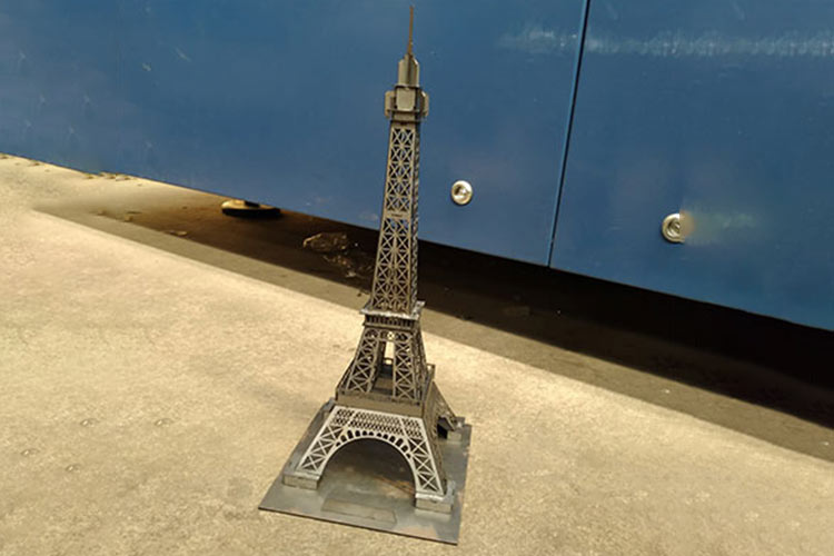 trabajo realizado con una cortadora de láser